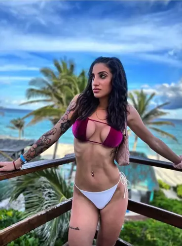 Yailin, escort en Buenos Aires