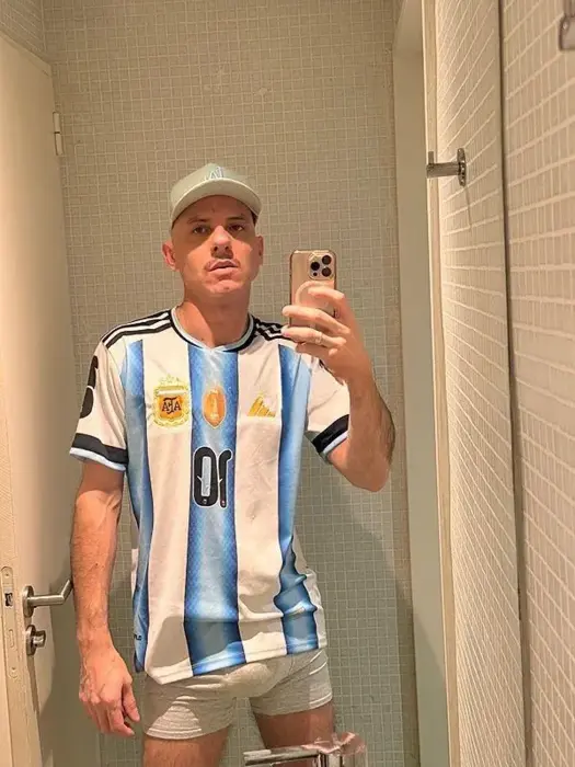 Photo of Emiliano, around Palermo, Buenos Aires