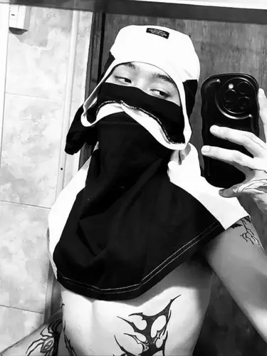 Luck, escort en Paraná